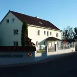 In Mit Grill Und Garten By Interhome